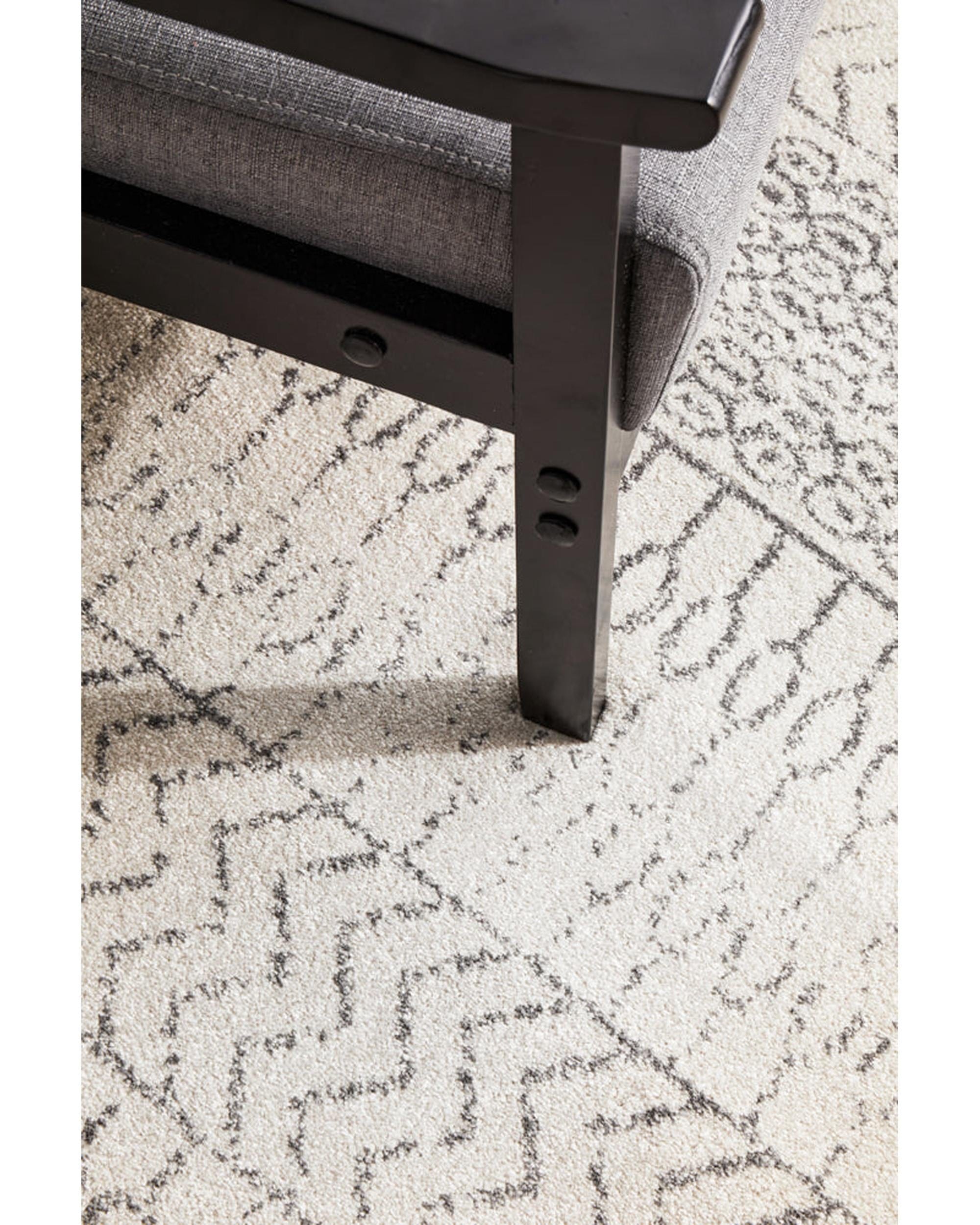 RUG CULTURE Rugs Chrome Harper Silver Runner Rug