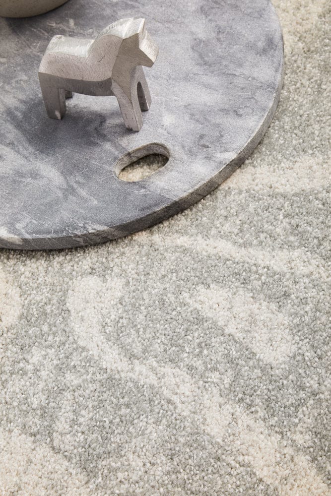 RUG CULTURE Rugs Chrome Savannah Silver Round Rug