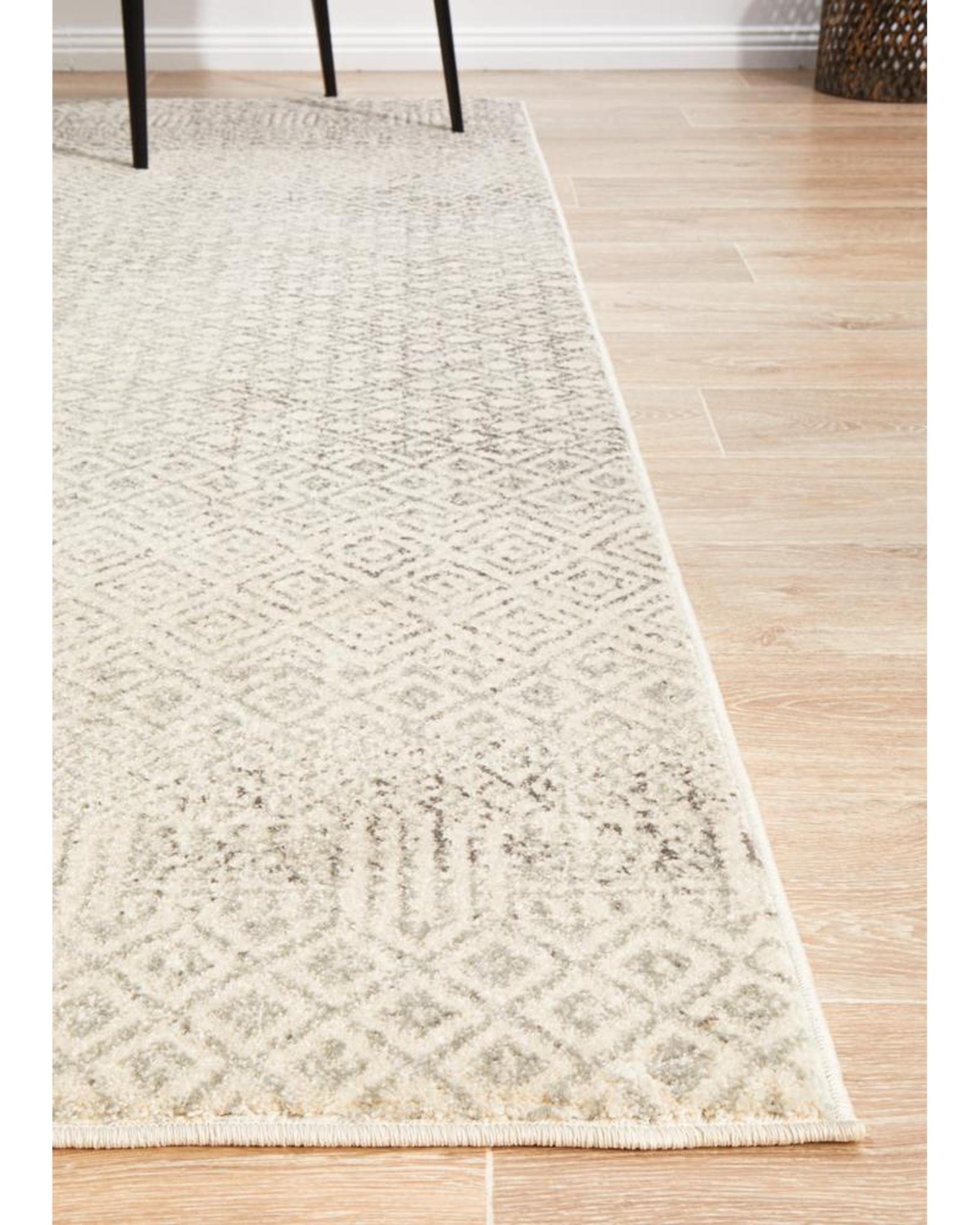 Rug Culture Rugs Evoke Diamond Grey Transitional Rug