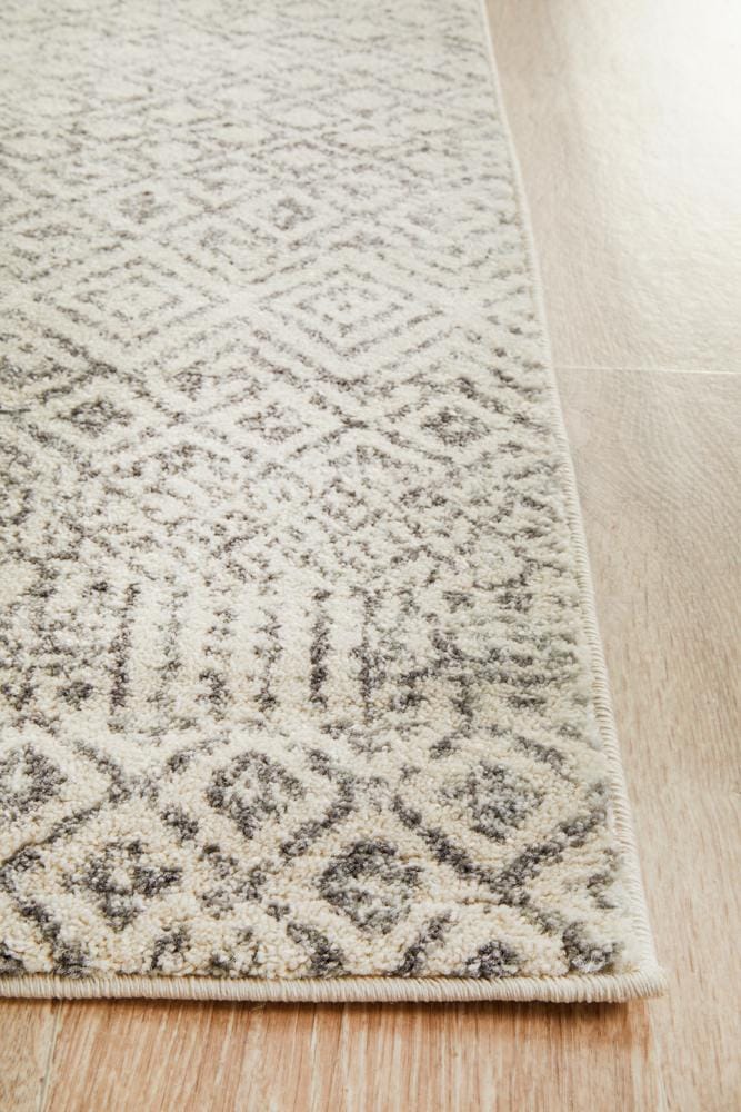 Rug Culture Rugs Evoke Diamond Grey Transitional Runner Rug