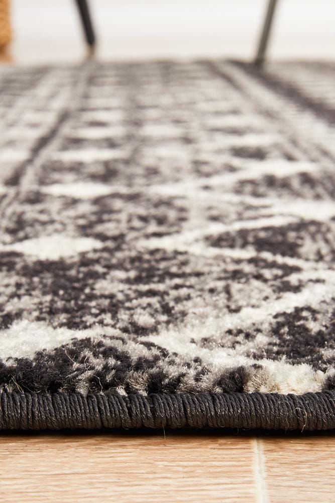 Rug Culture Rugs Evoke Simplicity Black Transitional Round Rug