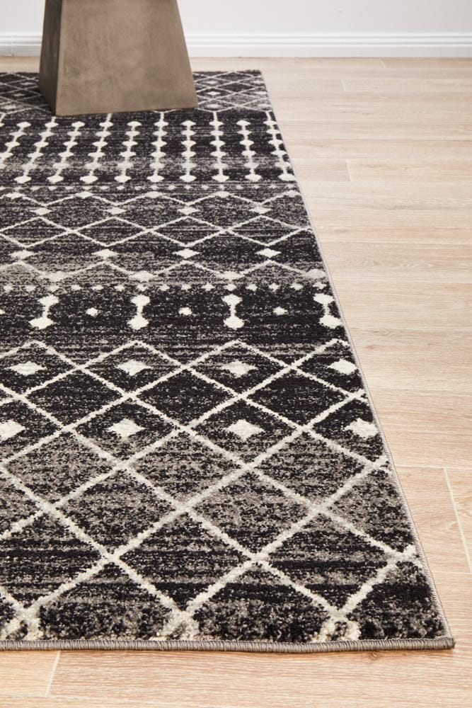 Rug Culture Rugs Evoke Simplicity Black Transitional Rug