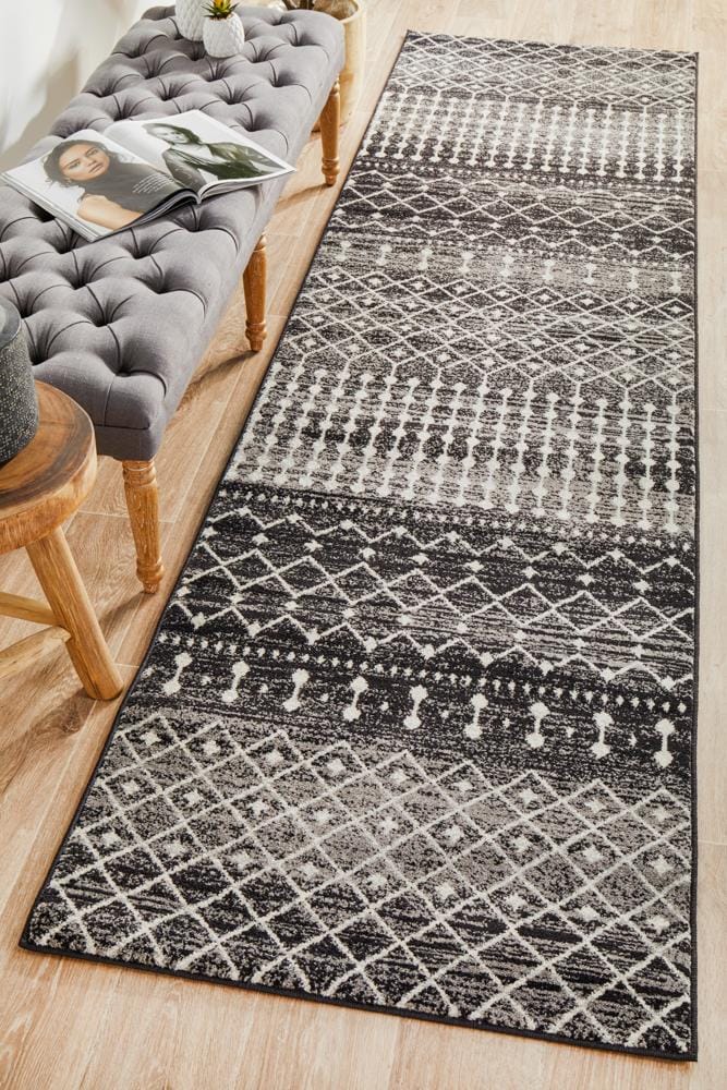 Rug Culture Rugs Evoke Simplicity Black Transitional Runner Rug