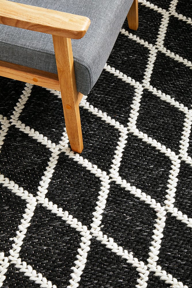 RUG CULTURE Rugs Huxley Black Rug