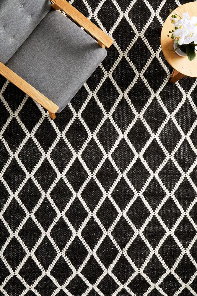 RUG CULTURE Rugs Huxley Black Rug