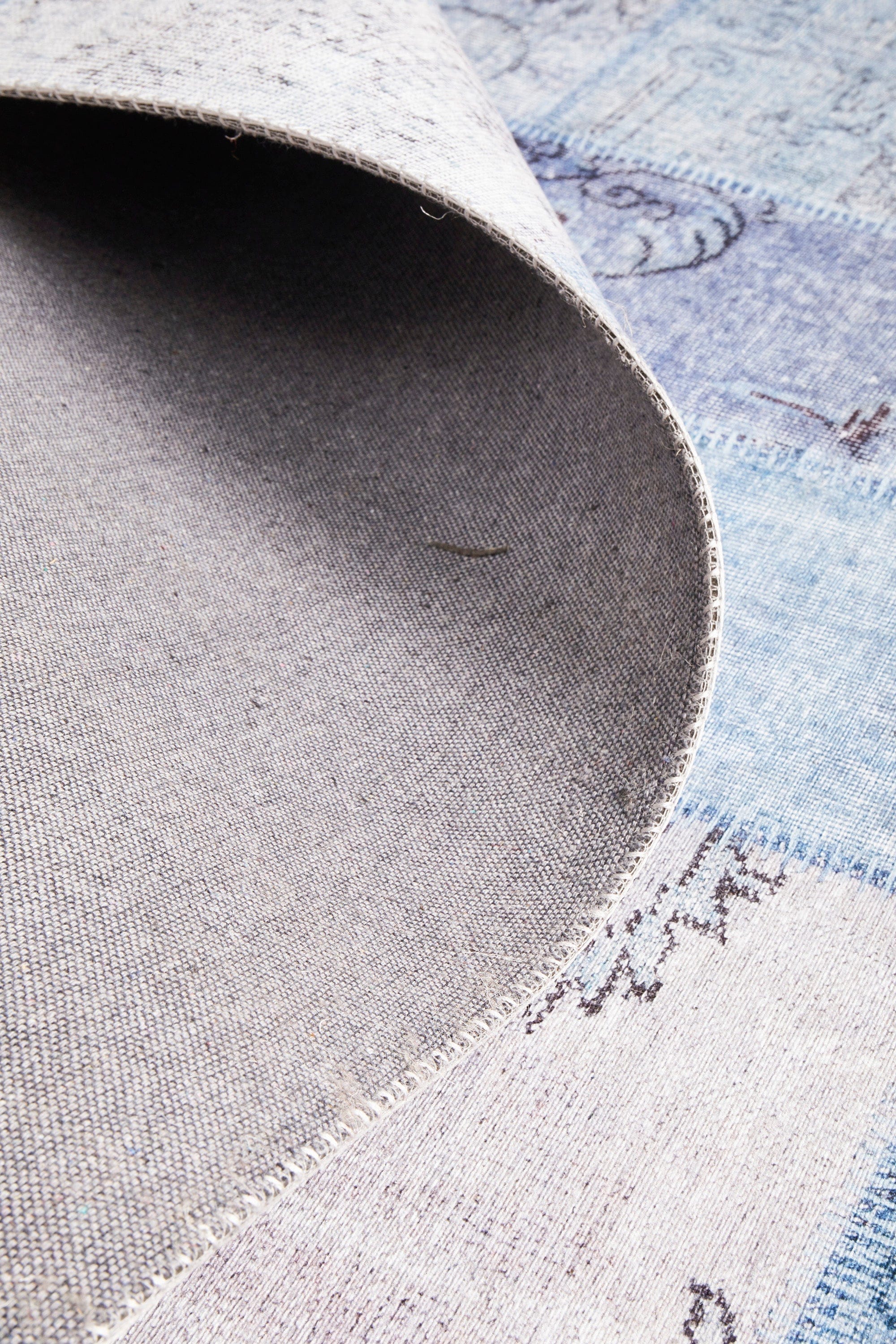 RUG CULTURE Rugs Illusions 121 Denim Rug