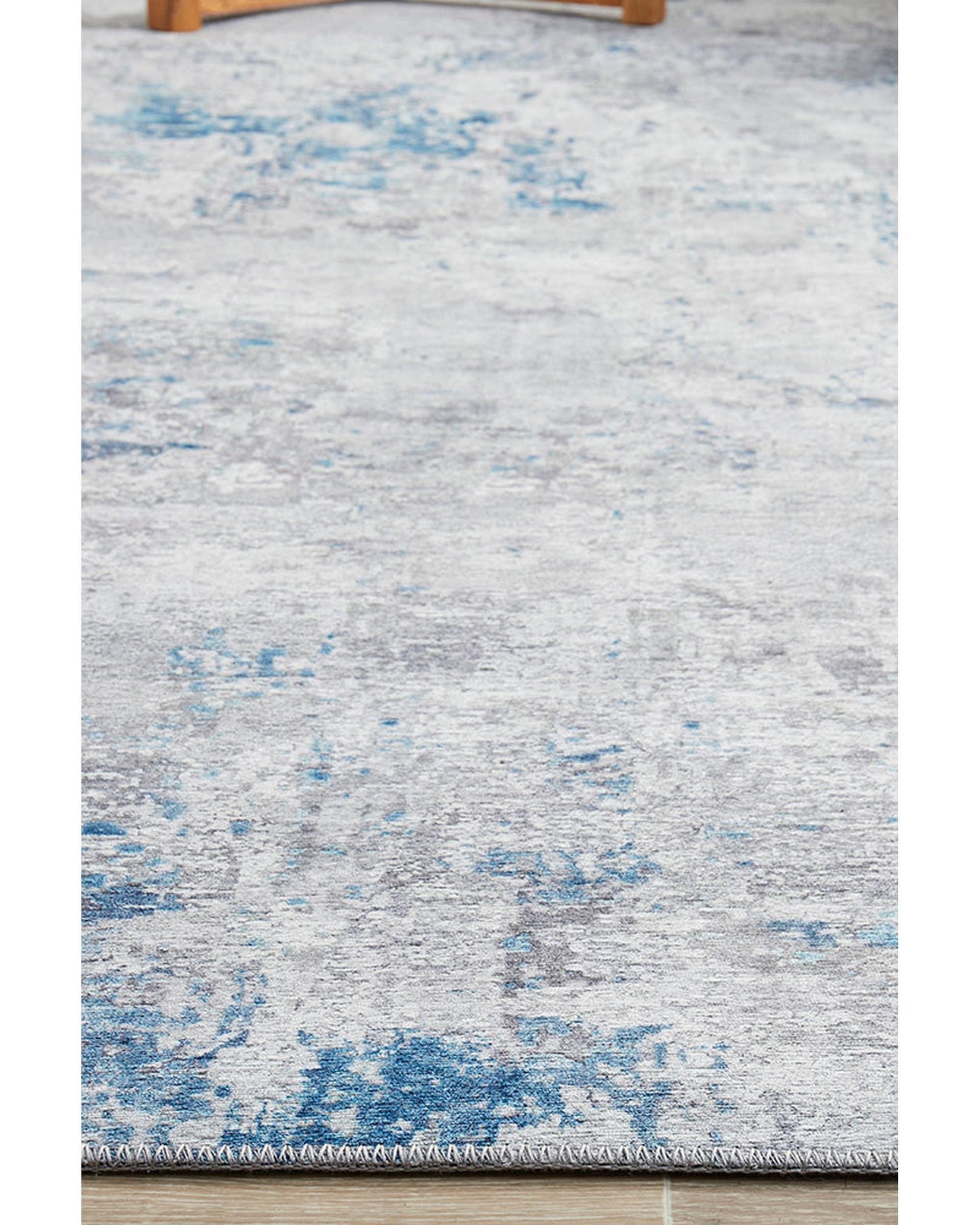 RUG CULTURE Rugs Illusions 132 Blue Rug