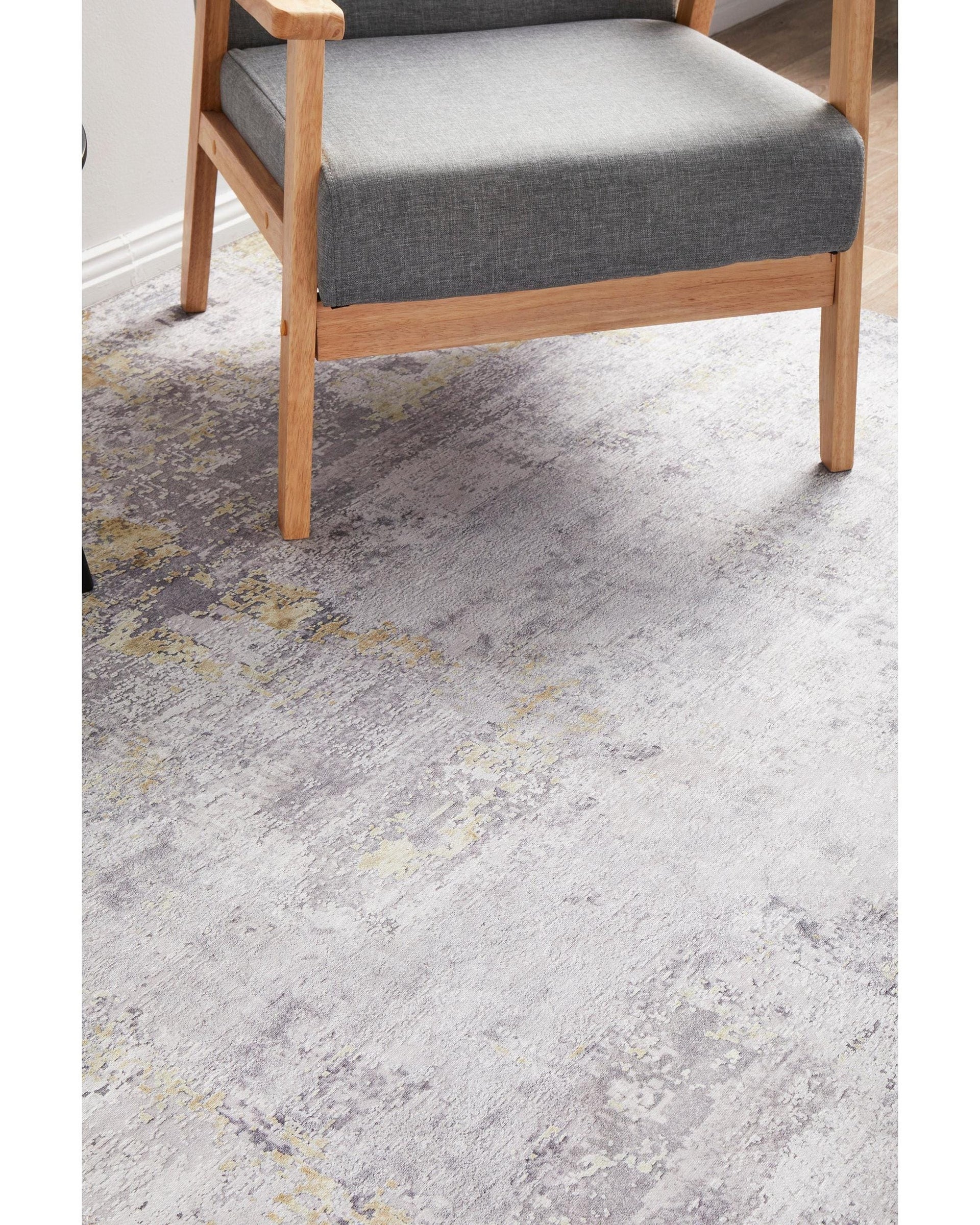 RUG CULTURE Rugs Illusions 156 Gold Rug