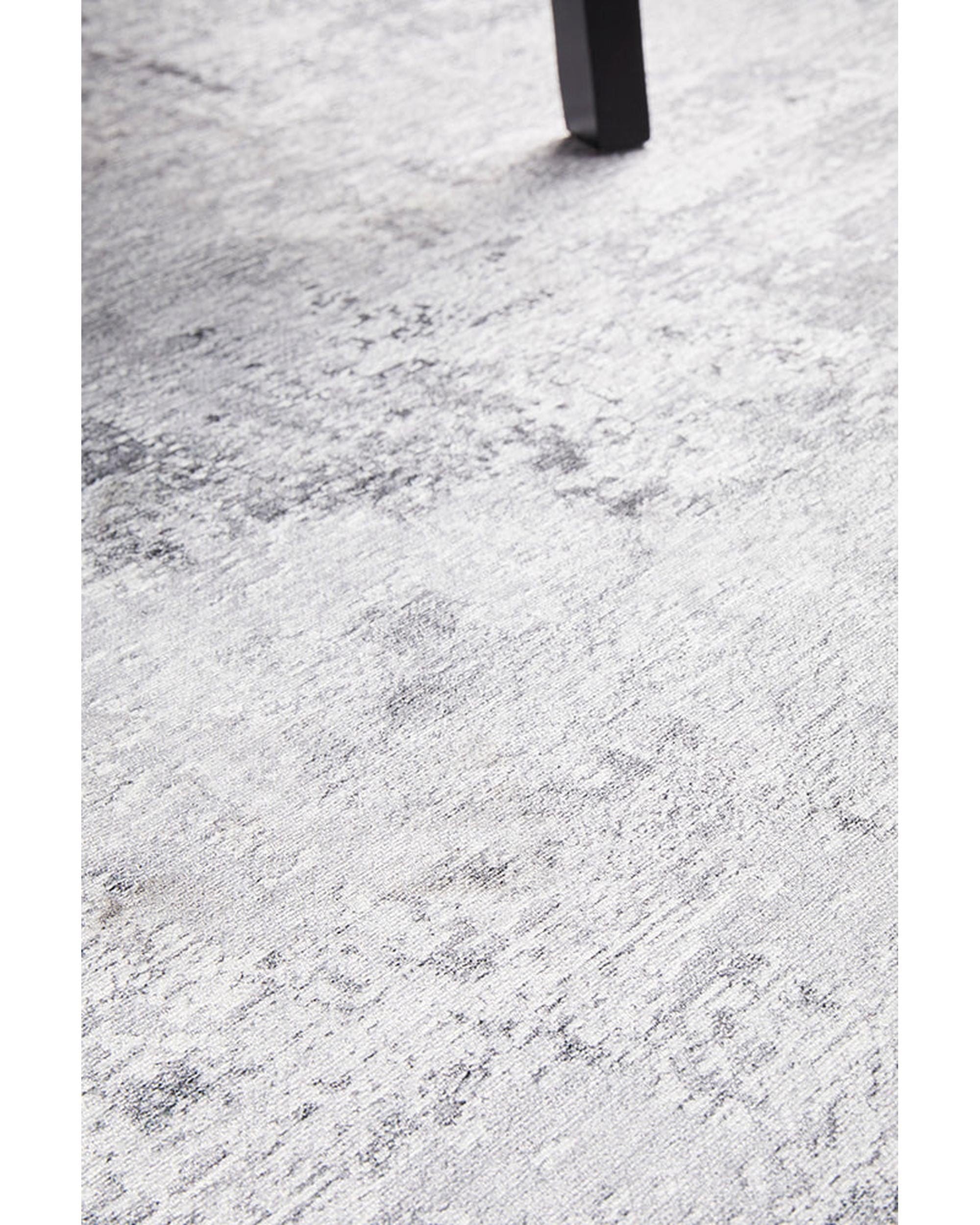 RUG CULTURE Rugs Illusions 156 Silver Rug