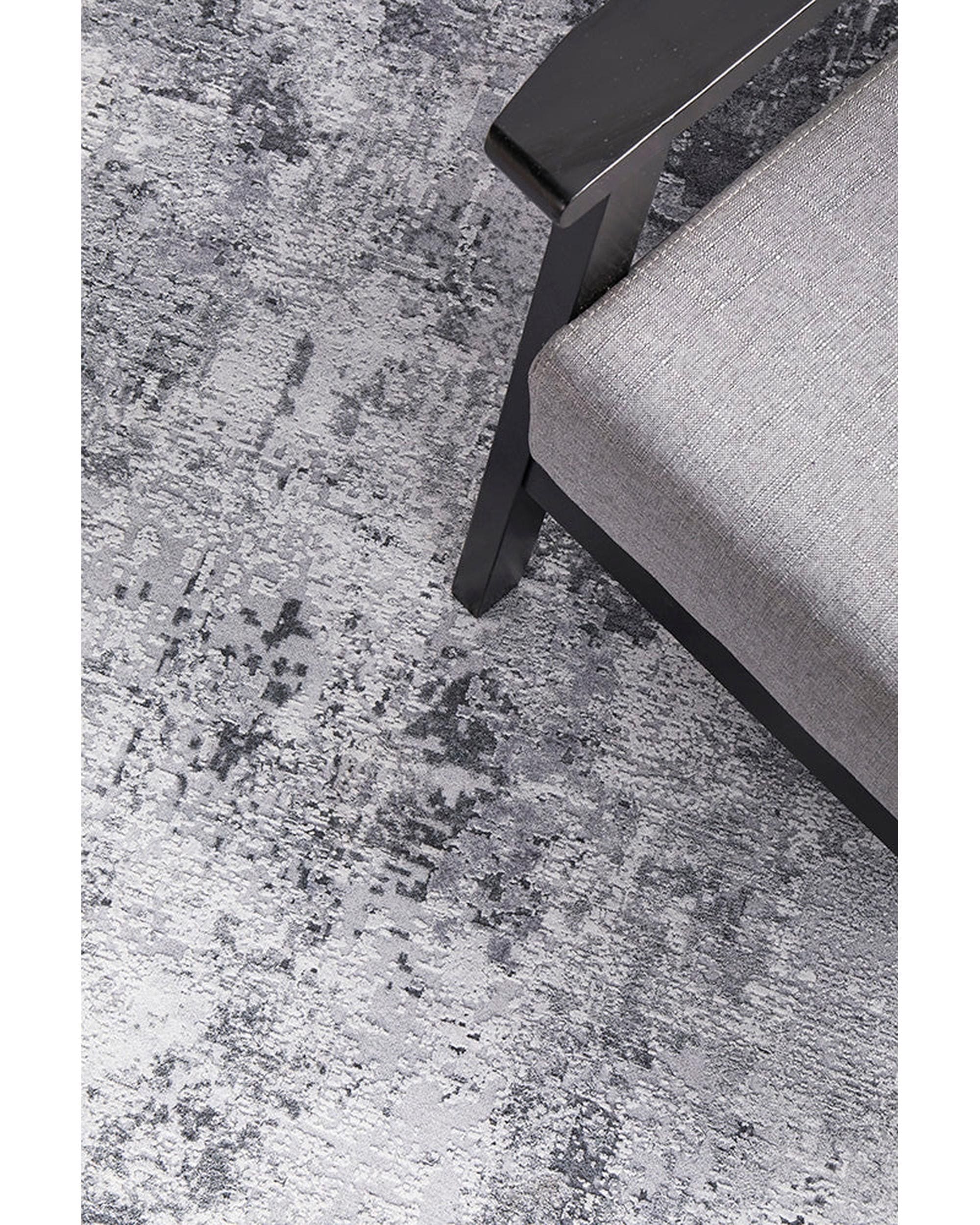 RUG CULTURE Rugs Illusions 156 Silver Rug