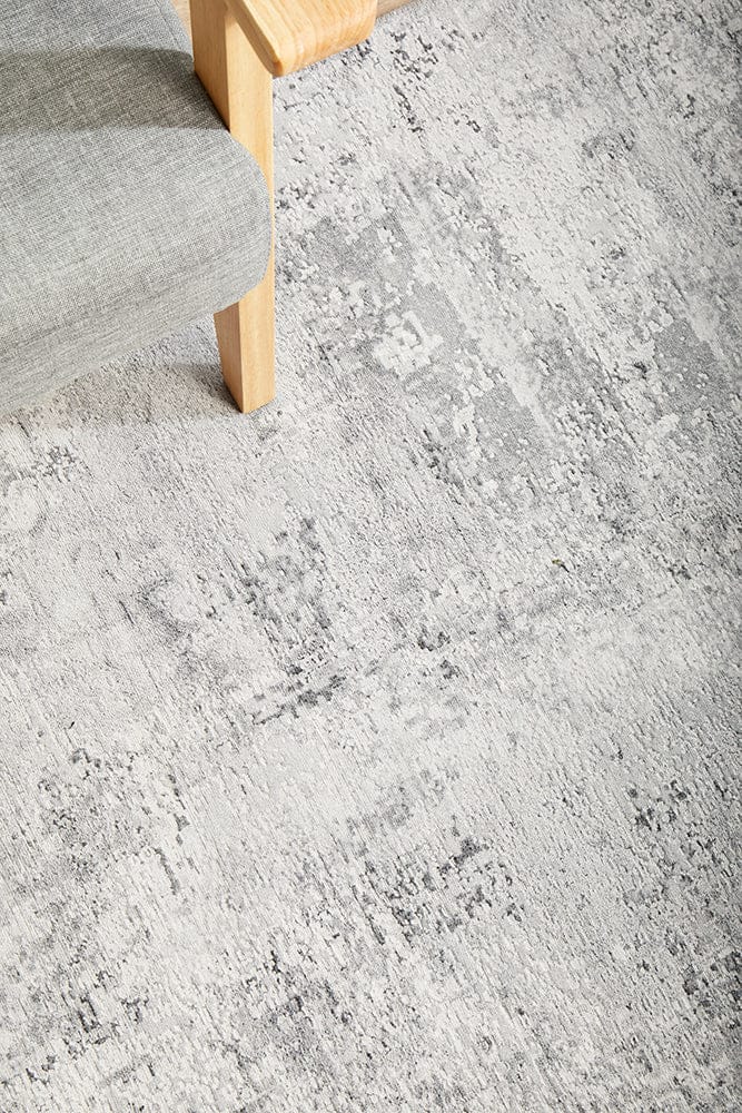 RUG CULTURE Rugs Illusions 156 Silver Runner Rug