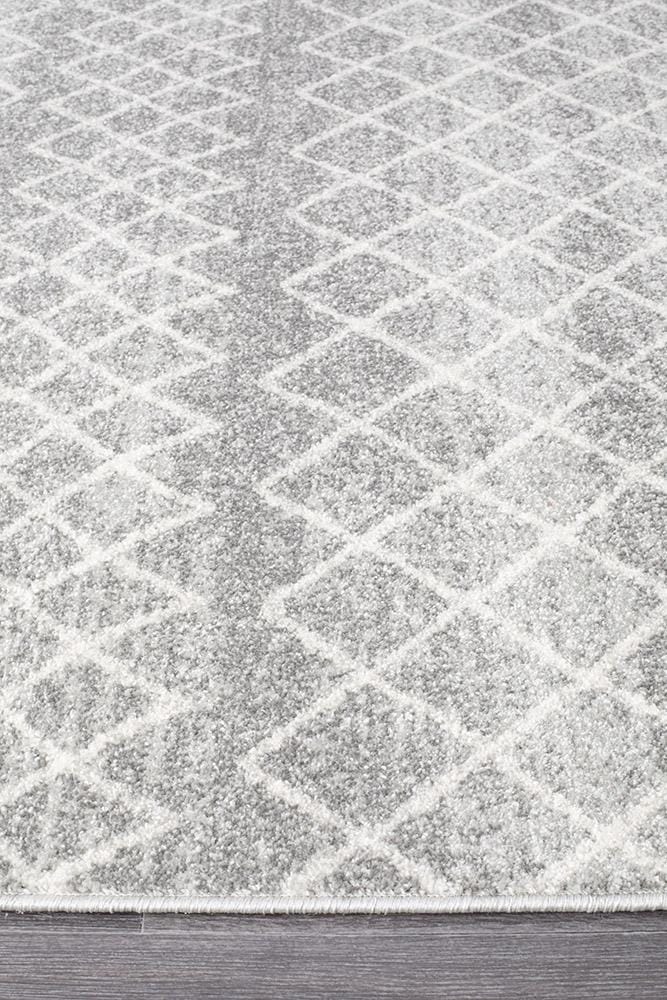 Rug Culture Rugs Oasis Selma Silver Tribal Runner Rug