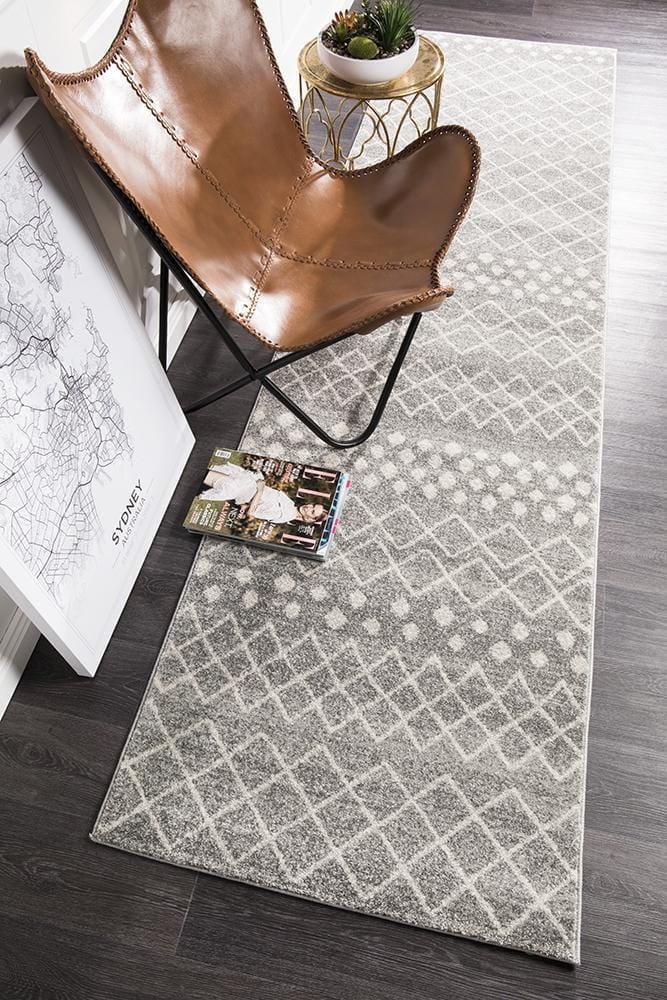 Rug Culture Rugs Oasis Selma Silver Tribal Runner Rug