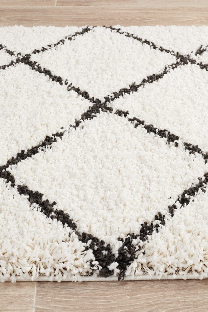 Rug Culture Rugs Saffron 22 White Runner Rug