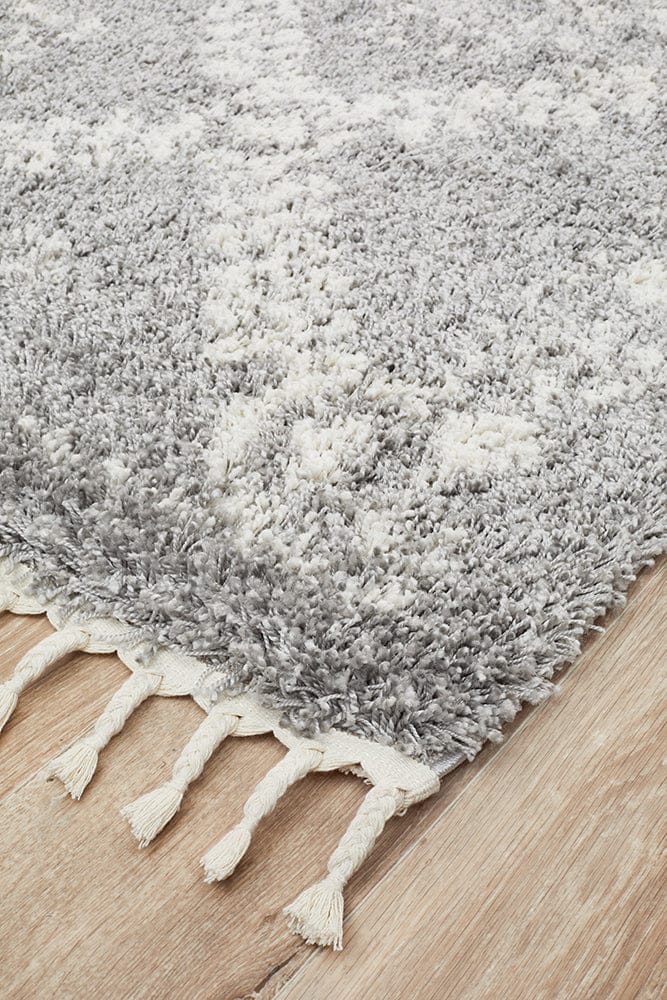 Rug Culture Rugs Saffron 33 Silver Rug