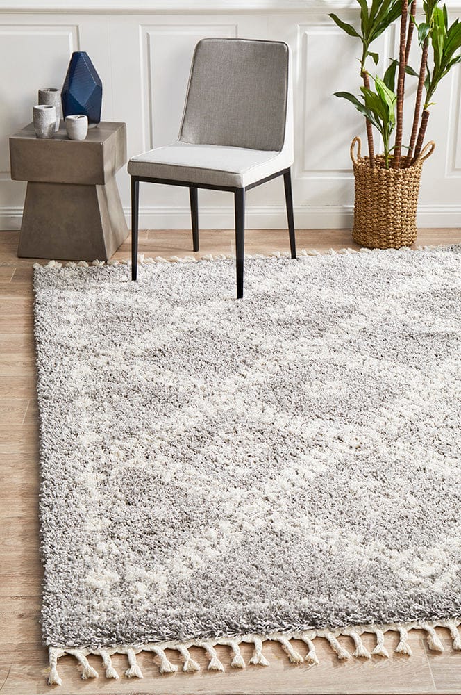 Rug Culture Rugs Saffron 33 Silver Rug