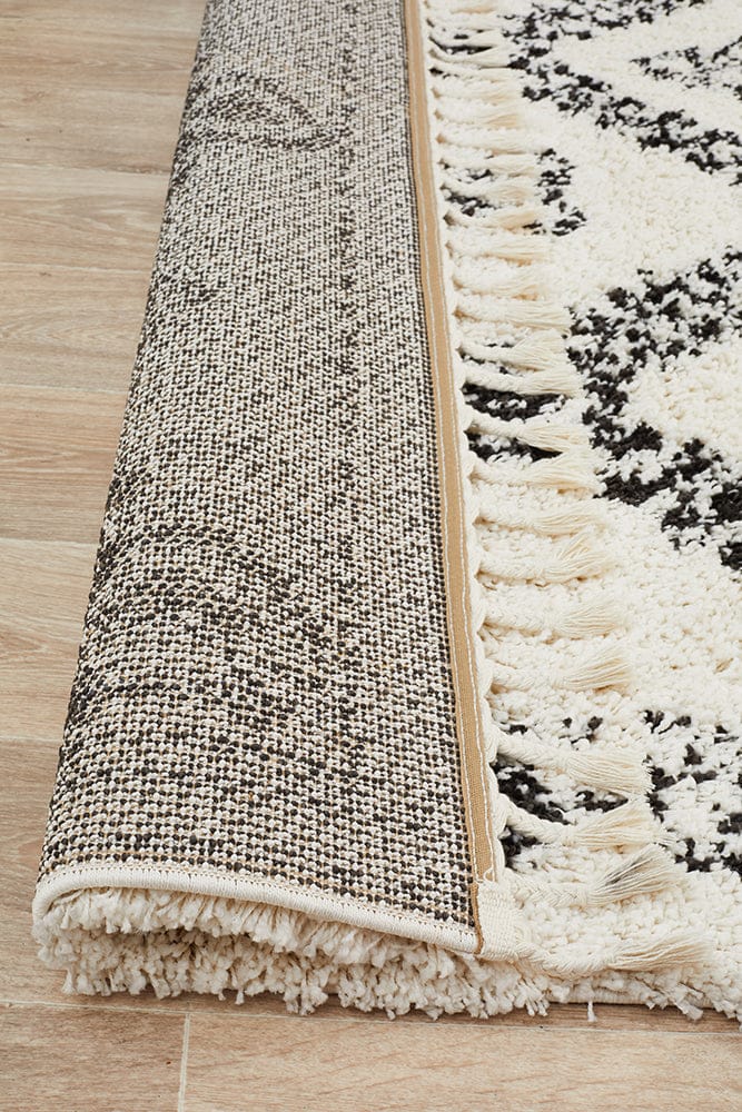 Rug Culture Rugs Saffron 33 White Rug