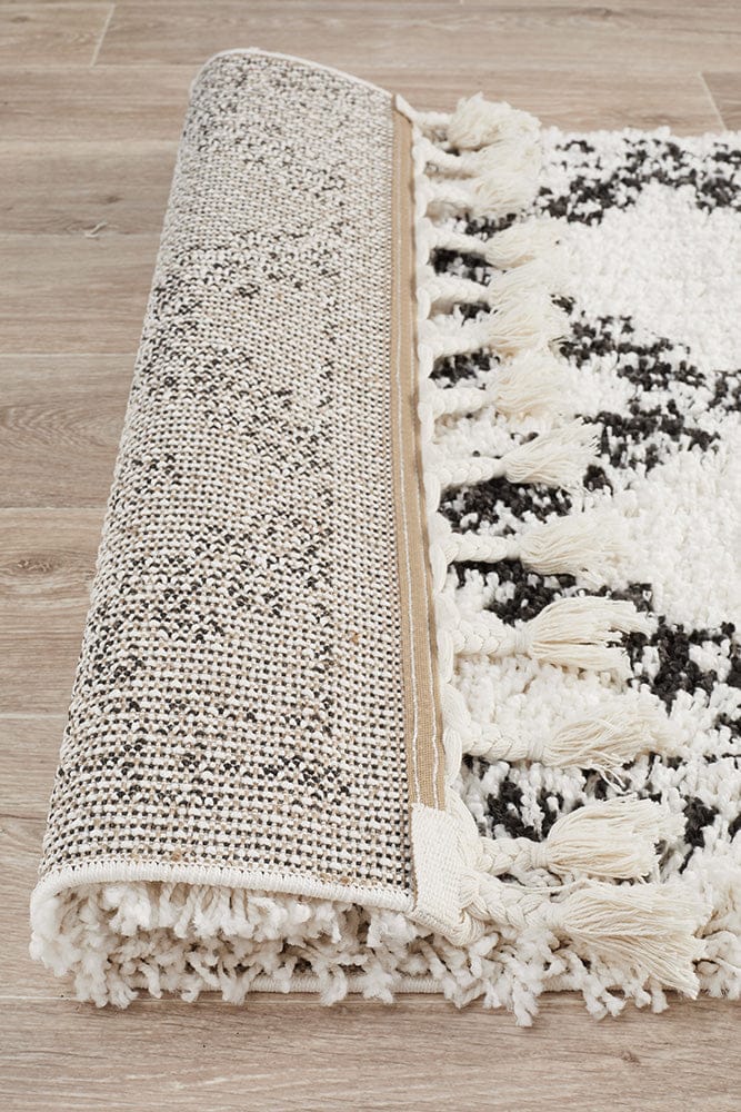 Rug Culture Rugs Saffron 33 White Runner Rug