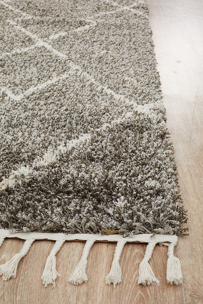 Rug Culture Rugs Saffron 44 Grey Rug
