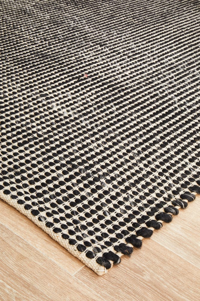 Rug Culture Rugs Skandinavian 300 Black Rug