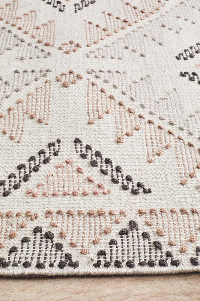 Rug Culture Rugs Vidya Rug white Peach