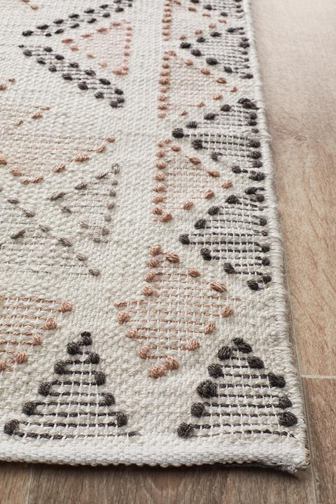 Rug Culture Rugs Vidya Rug white Peach