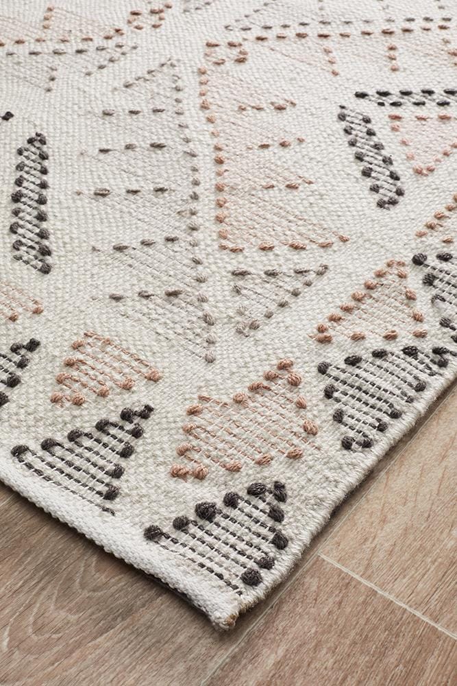 Rug Culture Rugs Vidya Rug white Peach