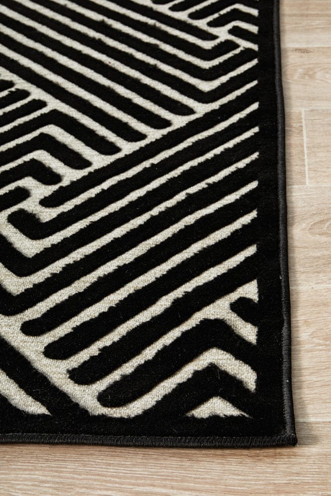 RUG CULTURE Rugs York Cindy Black & Gold Rug