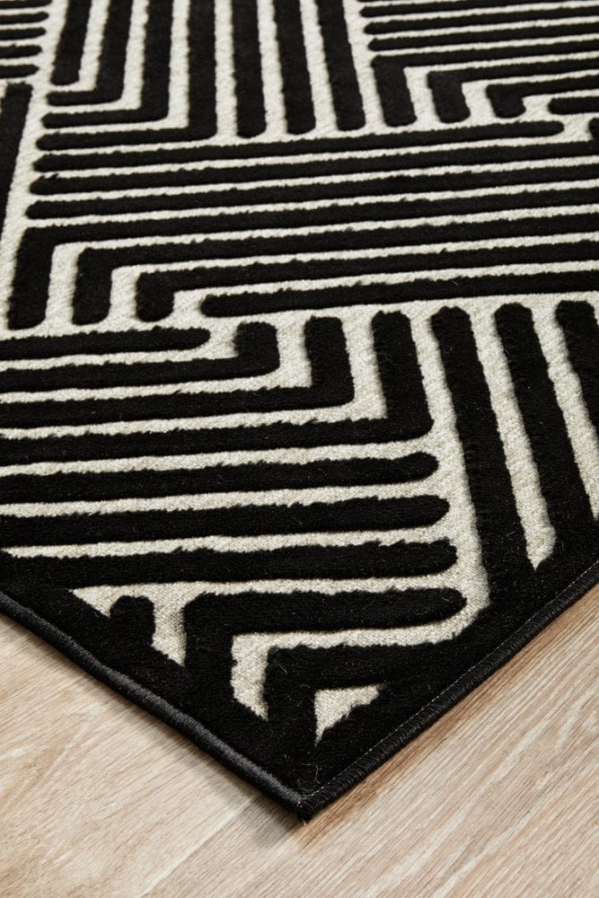 RUG CULTURE Rugs York Cindy Black & Gold Rug