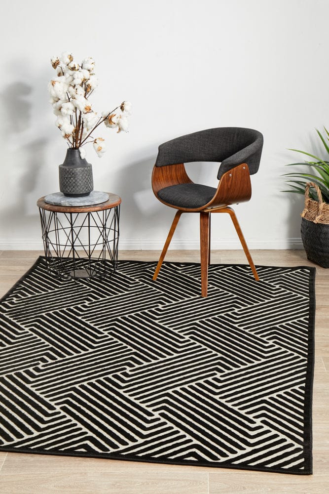 RUG CULTURE Rugs York Cindy Black & Gold Rug