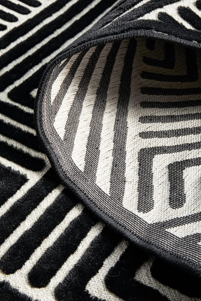 RUG CULTURE Rugs York Cindy Black & Gold Runner Rug