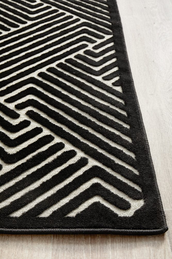 RUG CULTURE Rugs York Cindy Black & Gold Runner Rug