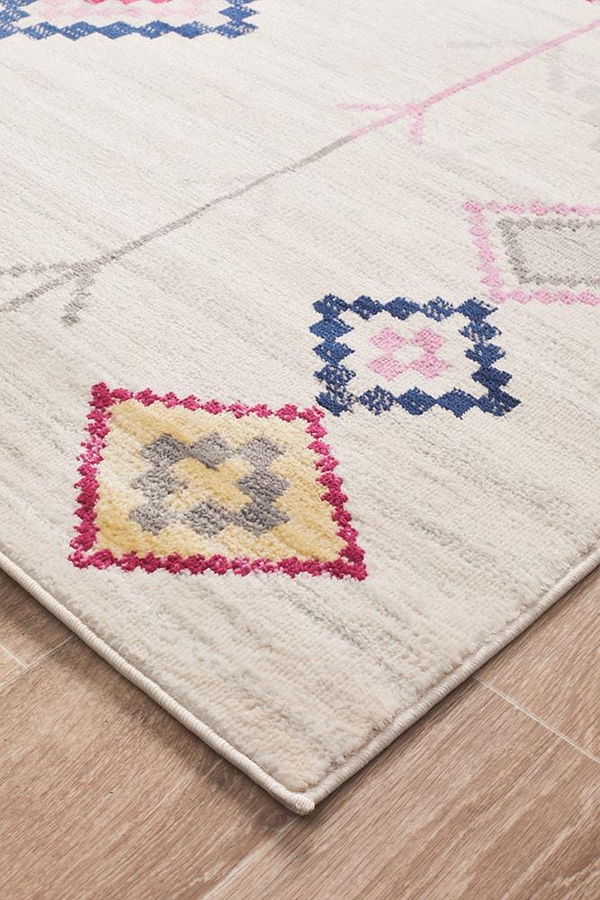 Rug Culture Rugs Zanzibar 760 White