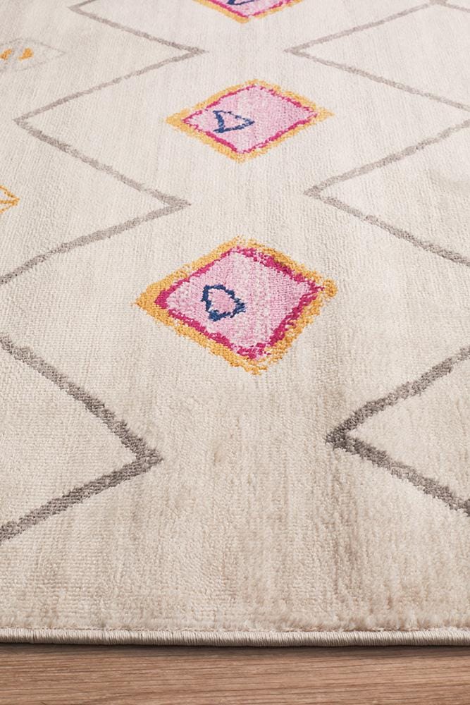 Rug Culture Rugs Zanzibar 763 White