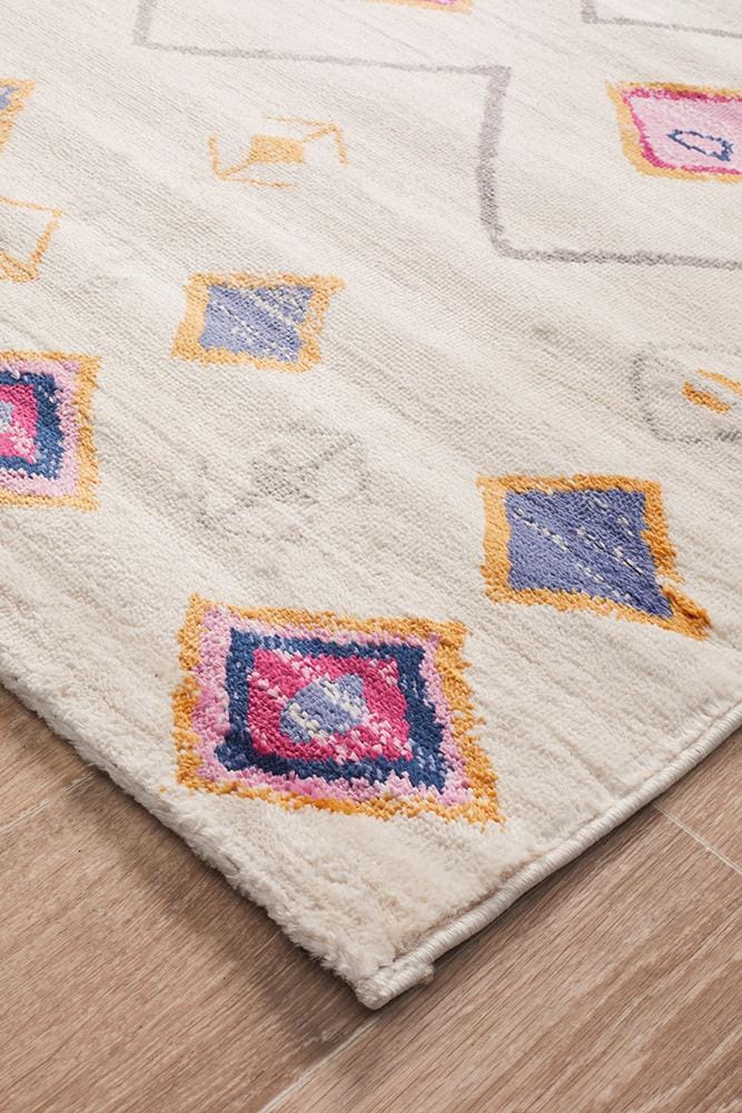 Rug Culture Rugs Zanzibar 763 White