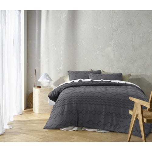 The Big Sleep Quilt Cover The Big Sleep Charcoal Zig Zags Soft Touch Tufted Quilt Cover Sets