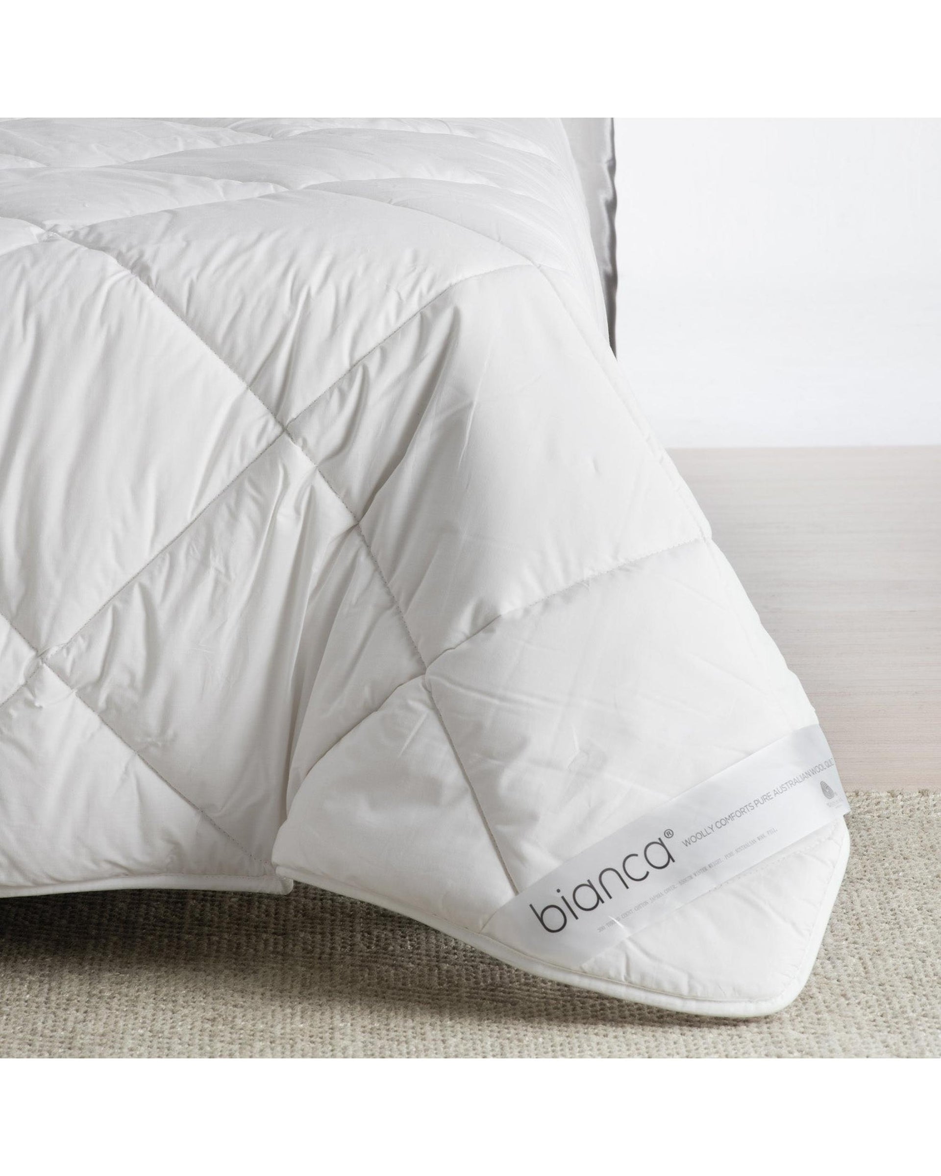 Bianca Bedding WOOLLY COMFORTS 300GSM SUMMER WEIGHT WOOL QUILT Bianca Bedding